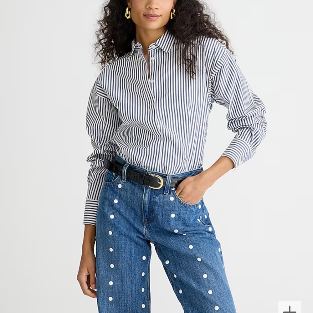 Fitted button-up shirt in striped stretch cotton poplin